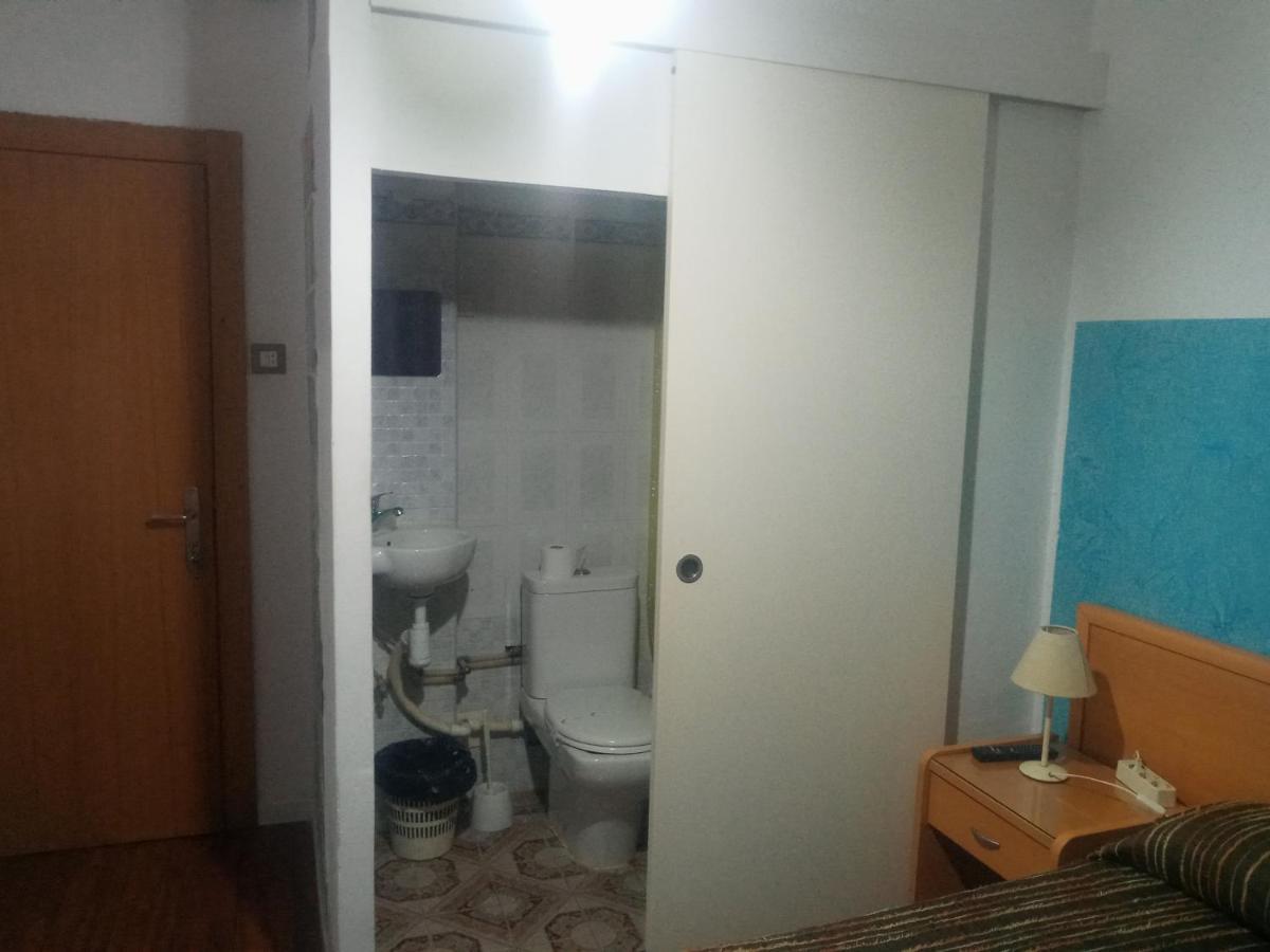 Pension Iglesias Saragosse Extérieur photo