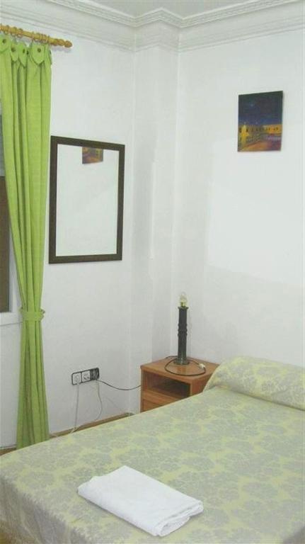Pension Iglesias Saragosse Extérieur photo