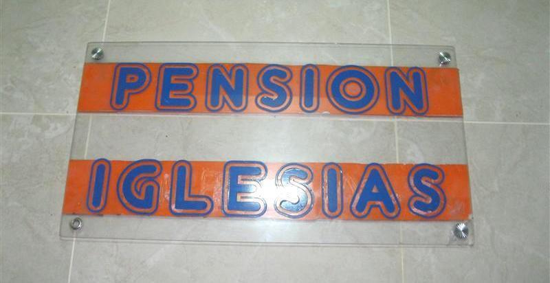 Pension Iglesias Saragosse Extérieur photo